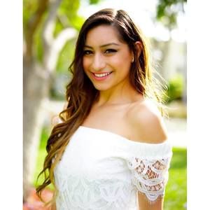 Meet your Posher, Alexandra